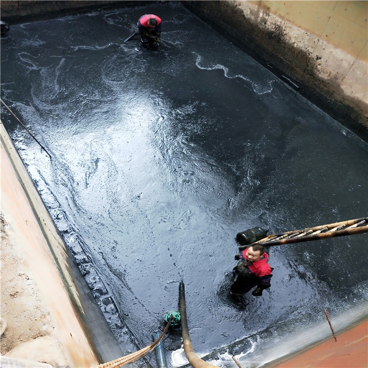 滨海废水池清理